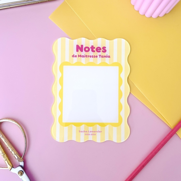 Cadeau de fin d’année scolaire coloré pour maîtresse