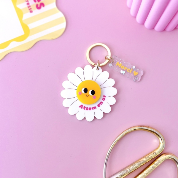 Porte-clés marguerite en plexiglas collection scolaire