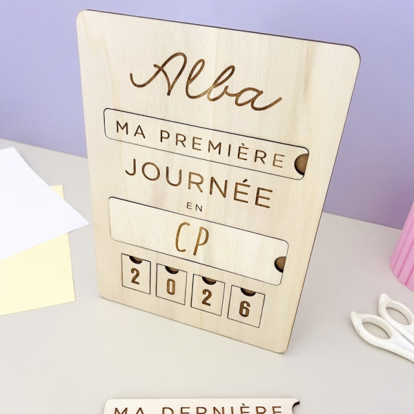 Pancarte rentrée scolaire en bois à personnaliser, souvenir enfant
