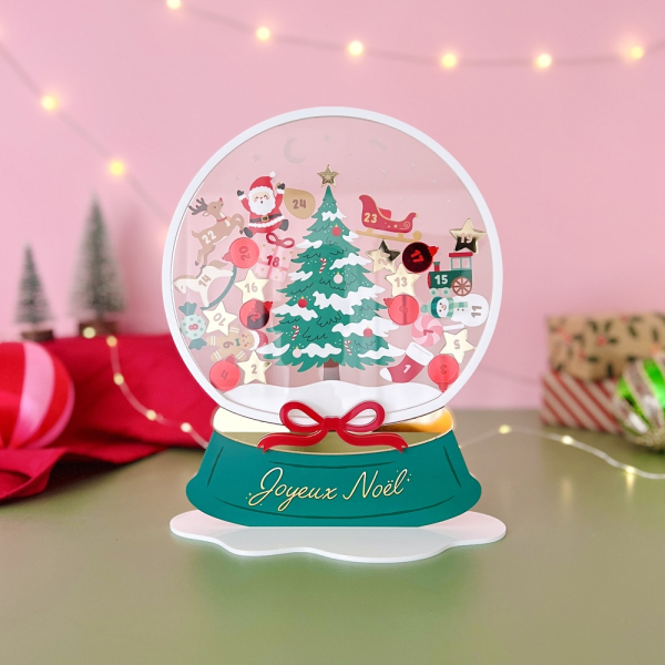 Calendrier de l’Avent boule à neige en plexiglas
