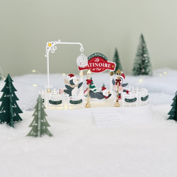 Décoration miniature de Noël avec pingouin
