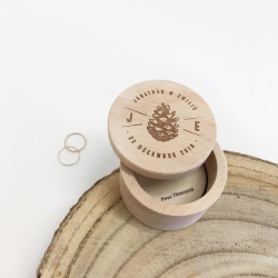 Boîte à alliances personnalisée en bois mariage automnal