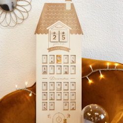 Calendrier de l'Avent original, maison de campagne en bois