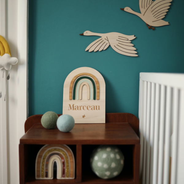 Décoration murale originale chambre enfant arc-en-ciel