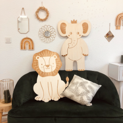 Décoration en bois lion chambre enfant savane