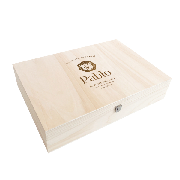 Coffret de naissance en bois souvenirs bébé modèle lion savane