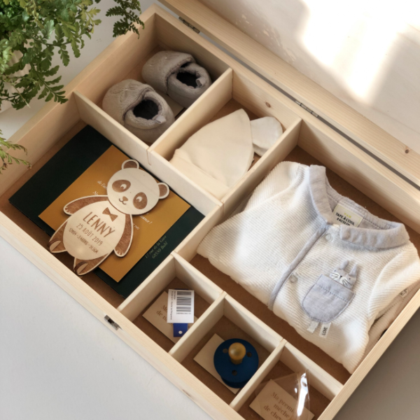 Coffret de naissance personnalisé pour souvenirs bébé