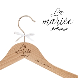 Cintre mariage personnalisé modèle La Mariée calligraphie champêtre