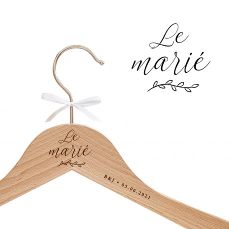 Cintre mariage personnalisé, cintre en bois