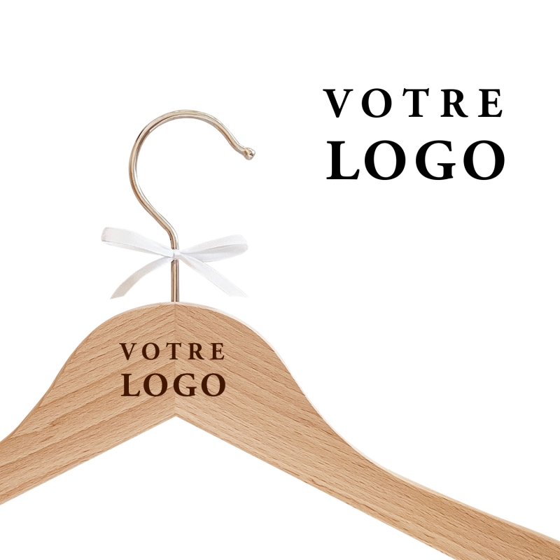 Cintre en bois personnalisé avec votre logo - Print Your Love