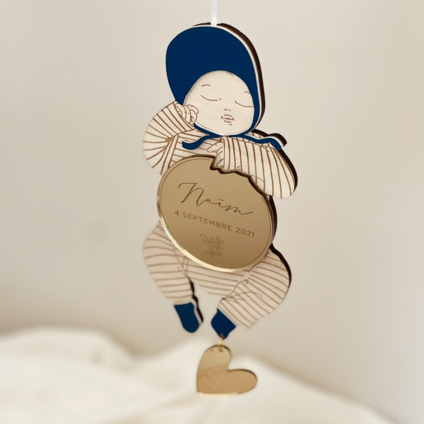 Décoration en bois souvenir de naissance, poupon Marie Savart