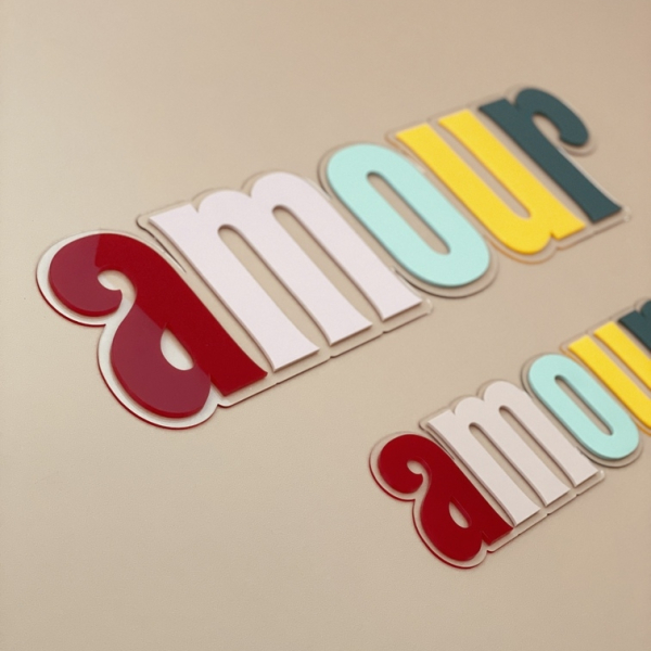 Enseigne murale décorative multicolor amour