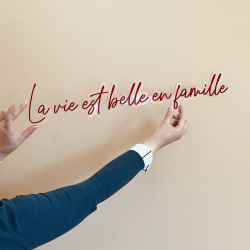 Enseigne personnalisée style néon rouge, citation sur-mesure