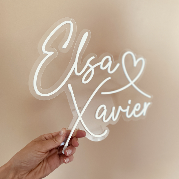 Enseigne style néon mariage à personnaliser plexiglas blanc