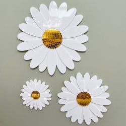 Décoration murale printanière, marguerites en plexiglas à accrocher