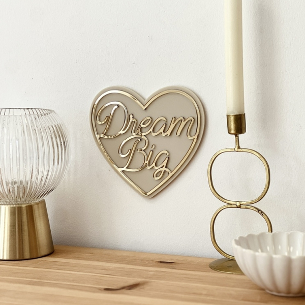 Décoration murale originale made in France coeur Dream Big