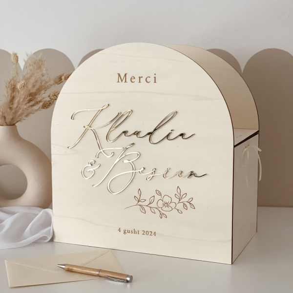 Urne de mariage blossom, boîte en bois personnalisée