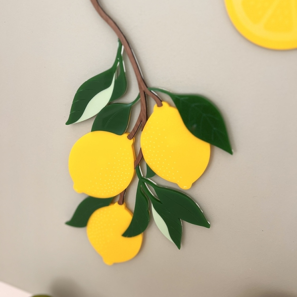 Décoration d'intérieur maison design, grappe de citrons plexiglas