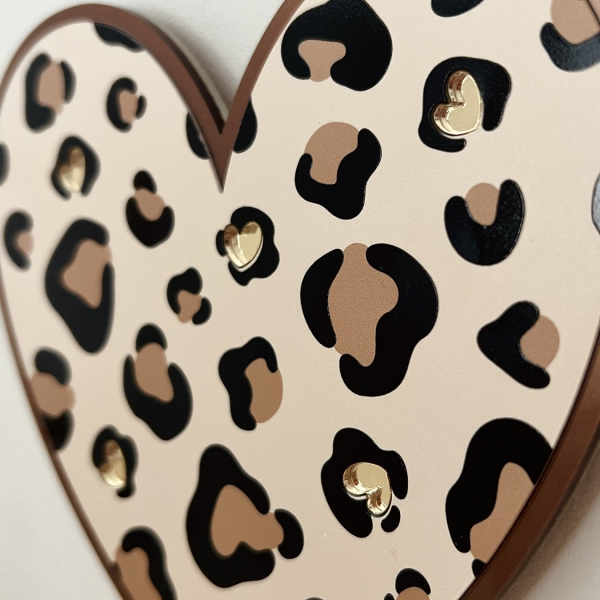 Décoration murale coeur motif léopard, décoration maison originale