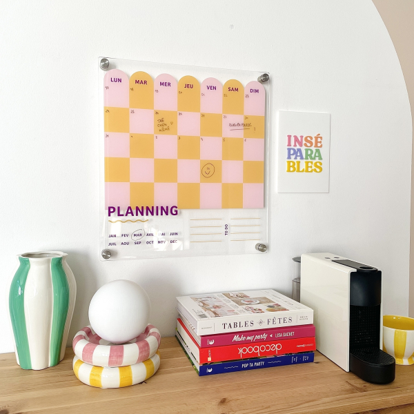 Calendrier mensuel coloré, planning organisation famille