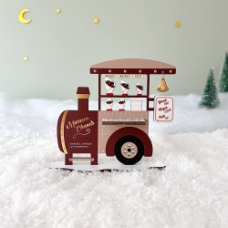 Village de Noël en bois, stand de marrons chauds