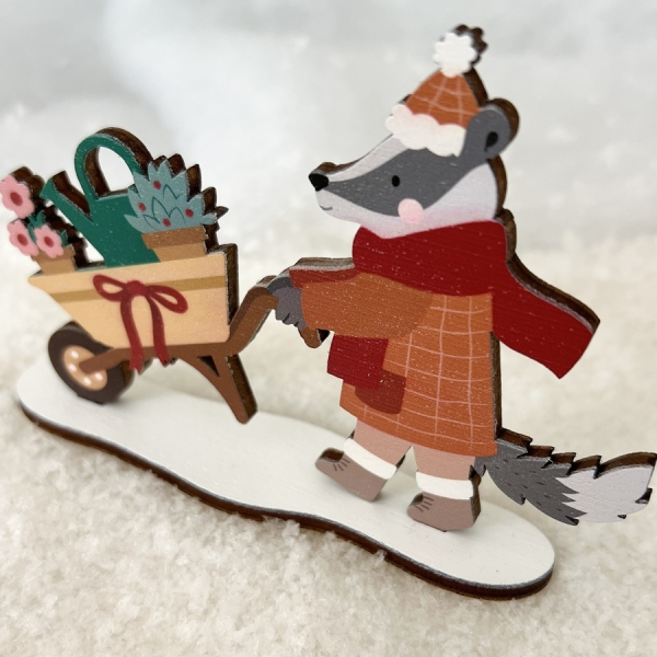 Paco le blaireau, personnage village miniature de Noël en bois