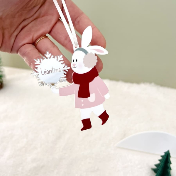 Suspension boule de Noël personnalisée, lapin en plexiglas