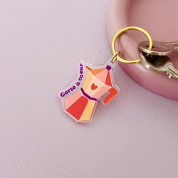 Porte-clés en forme de cafetière italienne colorée inscription Corsé à coeur