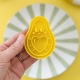 Emporte-pièce en forme d’avocat mignon pour biscuit